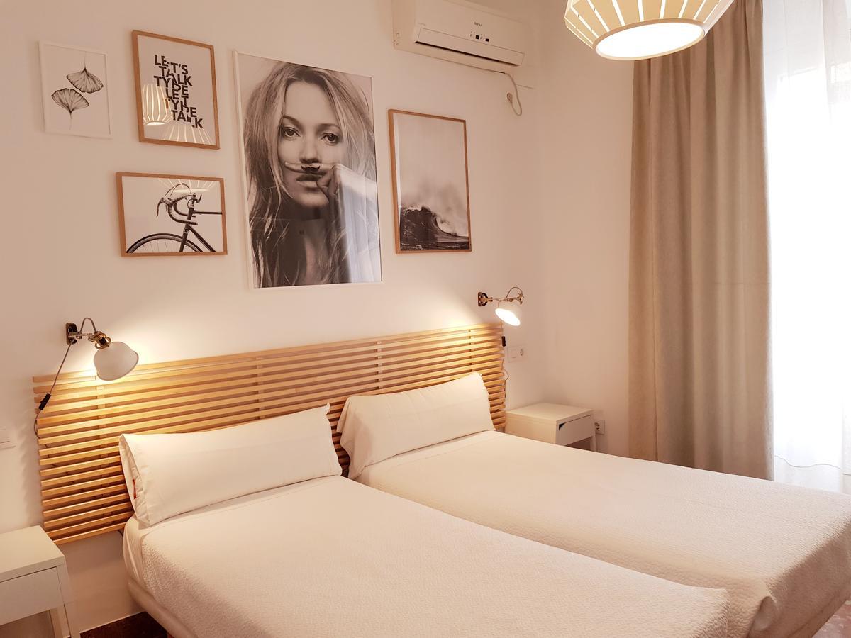 Las Atarazanas - Design Hostal Seville Exterior photo